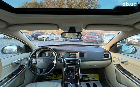 Volvo S60 2011 - фото 12