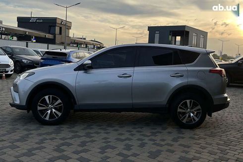 Toyota RAV4 2016 - фото 4