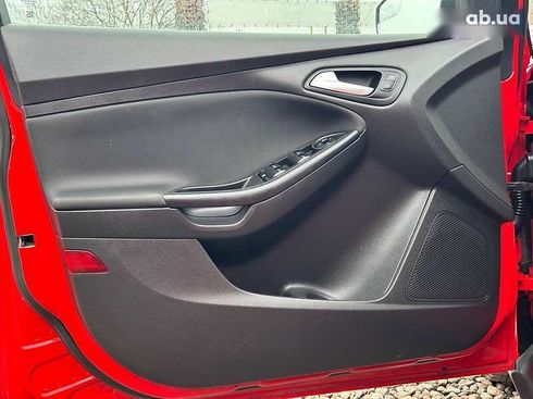 Ford Focus 2015 - фото 11