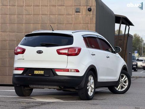 Kia Sportage 2012 - фото 18