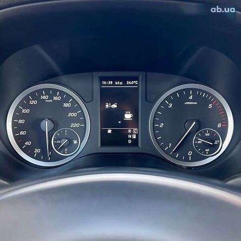 Mercedes-Benz Vito 2021 - фото 26