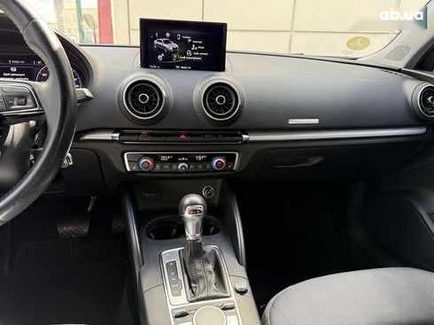Audi A3 2019 - фото 24