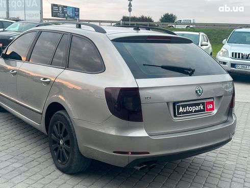 Skoda Superb 2010 черный - фото 6