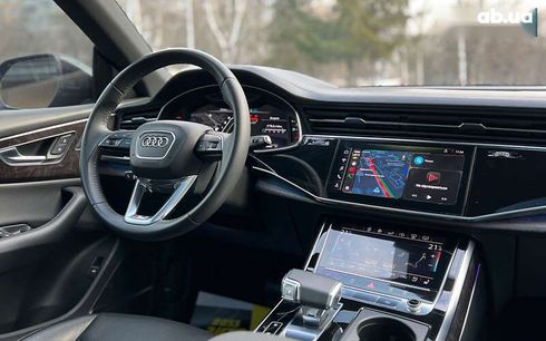 Audi Q8 2019 - фото 26