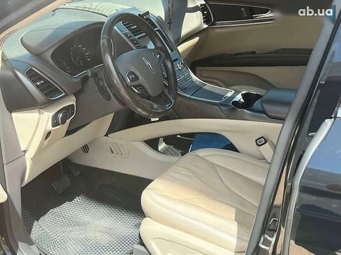 Lincoln MKX 2018 - фото 10