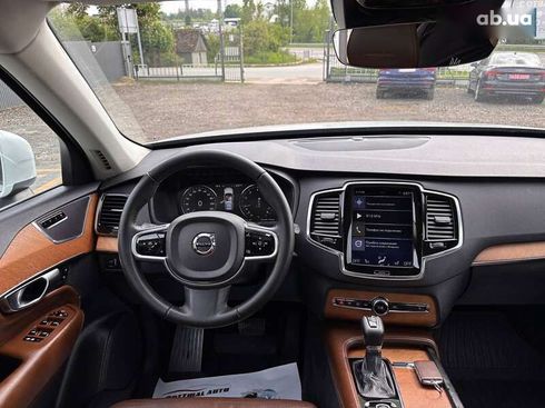 Volvo XC90 2018 - фото 30