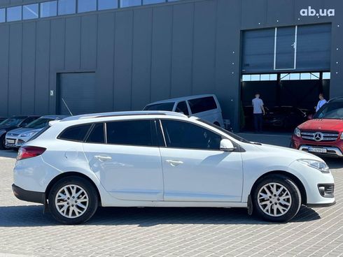 Renault Megane 2014 белый - фото 4