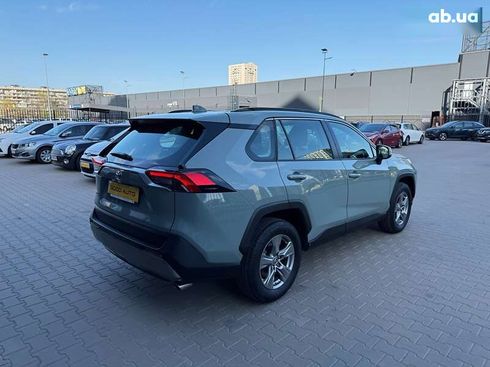 Toyota RAV4 2023 - фото 7