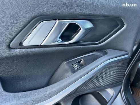 BMW 3 серия 2020 серый - фото 42