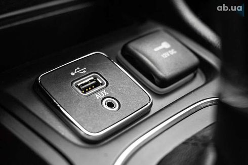 Jeep Cherokee 2018 - фото 20