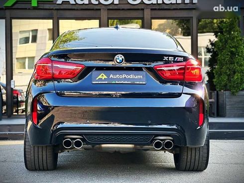BMW X6 M 2017 - фото 14