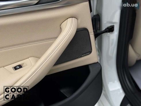 BMW 5 серия 2019 - фото 28