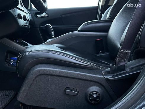 Dodge Journey 2016 серый - фото 17