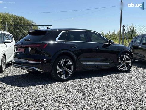 Audi e-tron S 2022 - фото 9