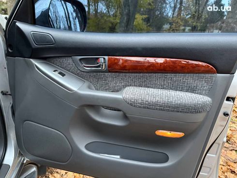 Toyota Land Cruiser Prado 2007 серый - фото 22