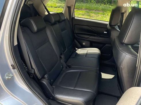 Mitsubishi Outlander 2014 - фото 18