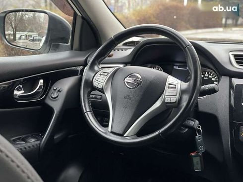 Nissan Qashqai 2015 - фото 15