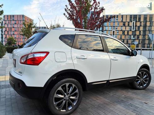 Nissan Qashqai 2012 - фото 23