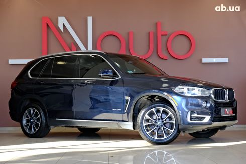 BMW X5 2018 синий - фото 2