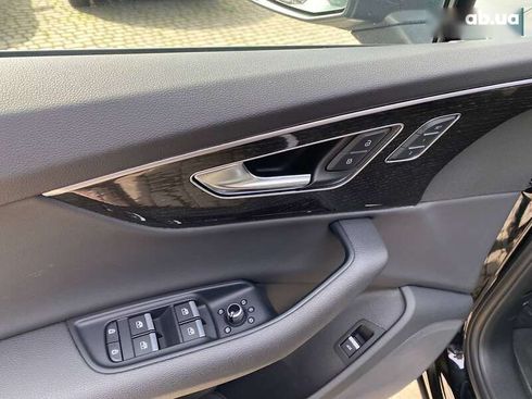 Audi Q7 2021 - фото 13