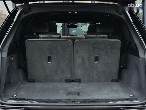 Audi Q7 2018 - фото 30