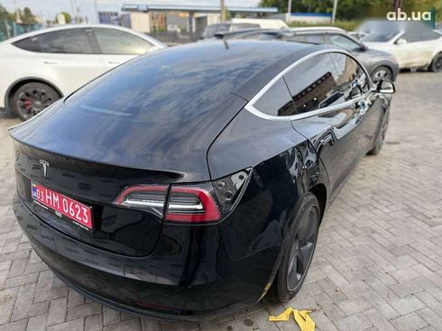 Tesla Model 3 2019 - фото 5