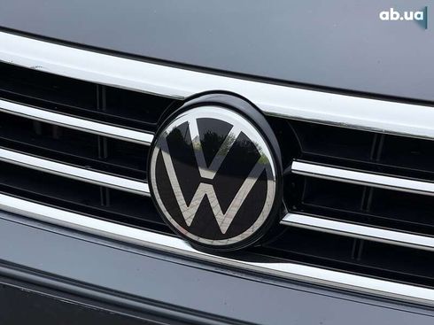 Volkswagen Passat 2020 - фото 18
