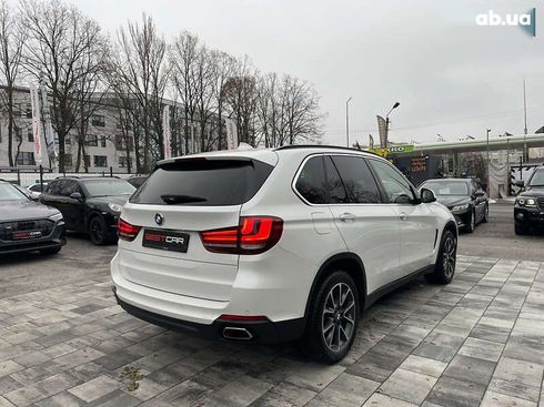 BMW X5 2017 - фото 11