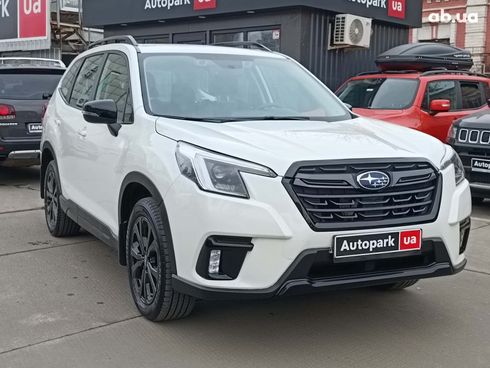 Subaru Forester 2023 белый - фото 12