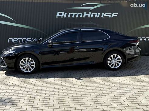 Toyota Camry 2021 - фото 14
