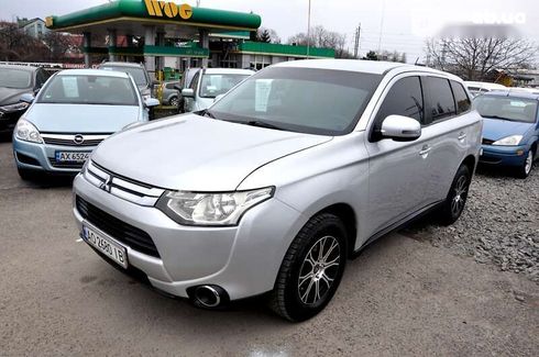 Mitsubishi Outlander 2014 - фото 13