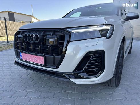 Audi Q7 2021 - фото 6