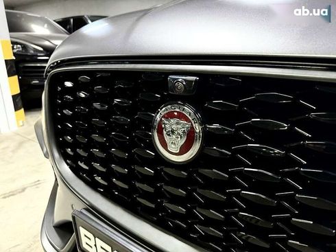 Jaguar F-Pace 2022 - фото 22