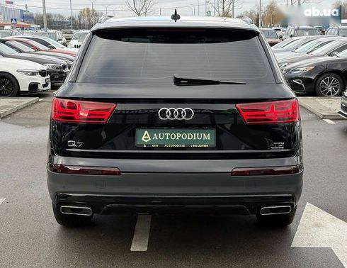 Audi Q7 2015 - фото 9