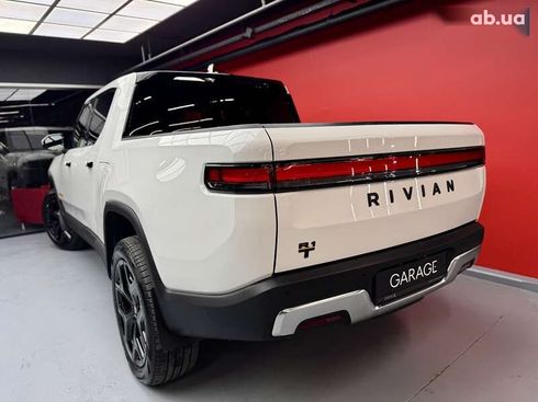 Rivian R1T 2023 - фото 24