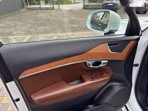 Volvo XC90 2018 - фото 19