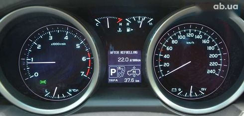 Toyota Land Cruiser 2010 - фото 22