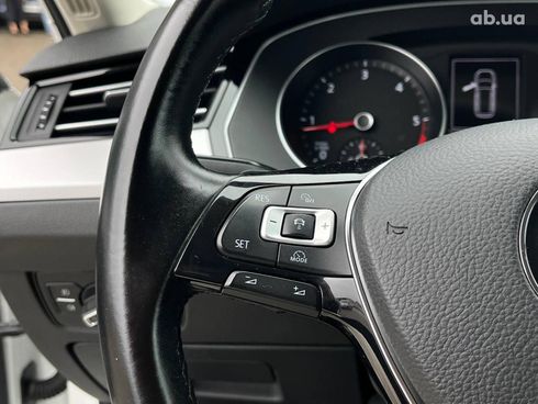 Volkswagen passat b8 2017 белый - фото 27