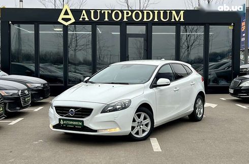 Volvo V40 2013 - фото 3
