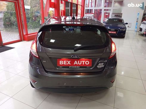 Ford Fiesta 2019 - фото 5