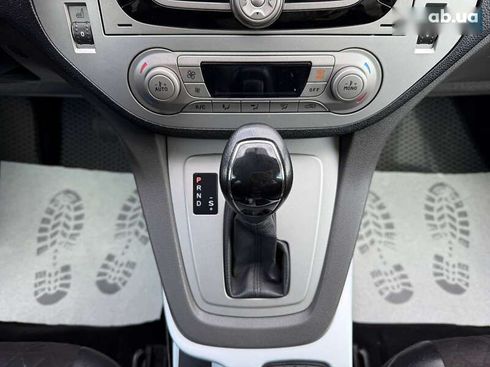Ford Kuga 2012 - фото 17