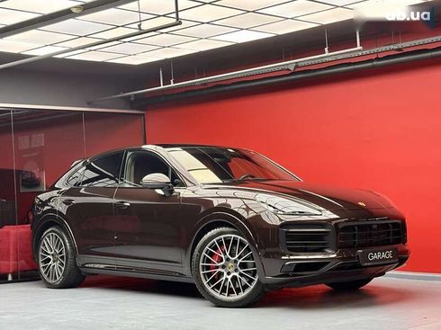 Porsche Cayenne Coupe 2020 - фото 15