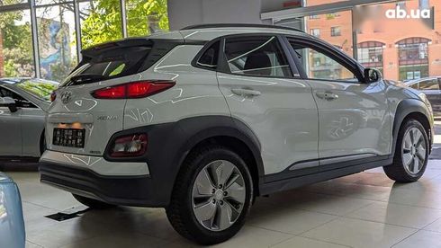 Hyundai Kona Electric 2020 - фото 6