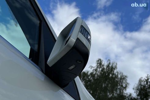 Mercedes-Benz M-Класс 2013 - фото 24