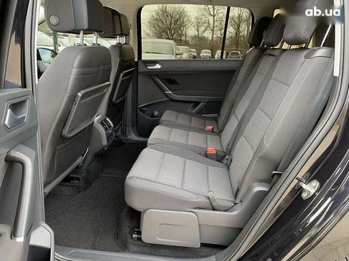 Volkswagen Touran 2020 - фото 27
