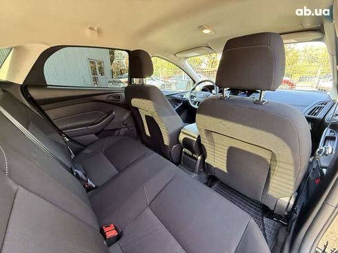 Ford Focus 2018 - фото 27