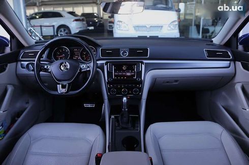 Volkswagen Passat 2017 - фото 14