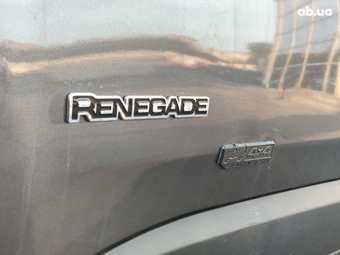 Jeep Renegade 2016 серый - фото 16