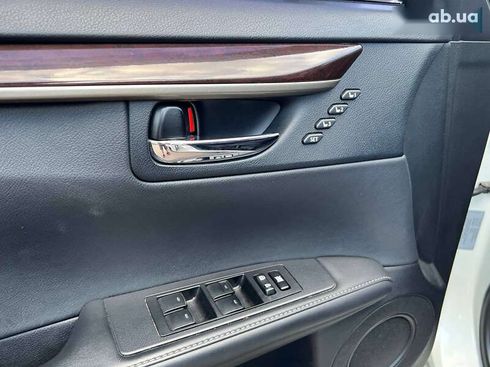 Lexus ES 2012 - фото 17