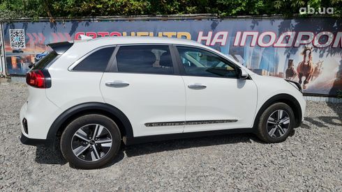 Kia Niro 2020 белый - фото 3